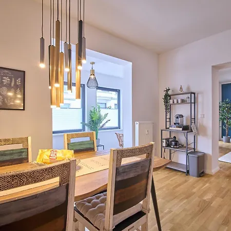 Stilvolle Stadtwohnungen I Komfort & Charme Apartment